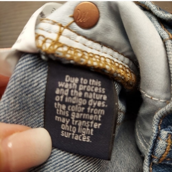 MADEWELL 9in High Rise Distressed Skinny Jeans - Picture 16 of 16